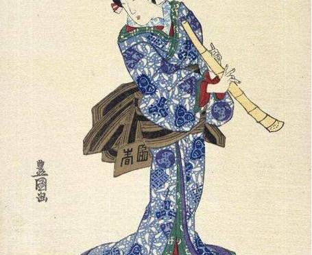 Are there Japanese women playing shakuhachi?